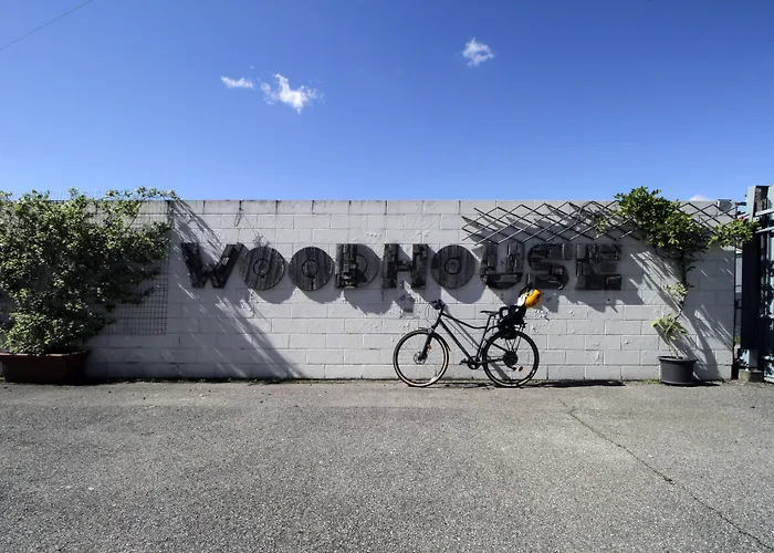 La Cordata Accommodation - Woodhouse Bike Hotel Cinisello Balsamo